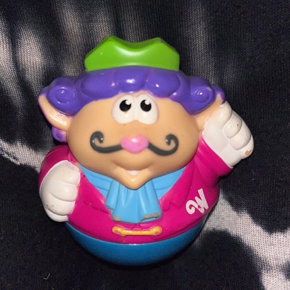 Weeble Wobble, But They Don’t Fall Down - Picture 13 of 16